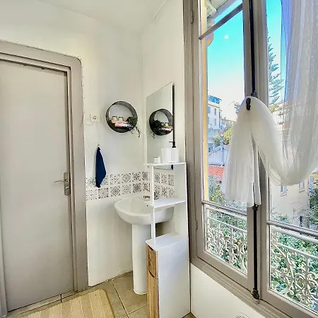Apartment Lovely & Cozy Duplex Heart Of With Bathtub! Nice