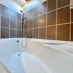 Lovely & Cozy Duplex Heart Of With Bathtub! Nicea